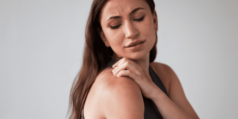 Read more about the article Cuidados Dermatológicos Essenciais para Psoríase no Verão